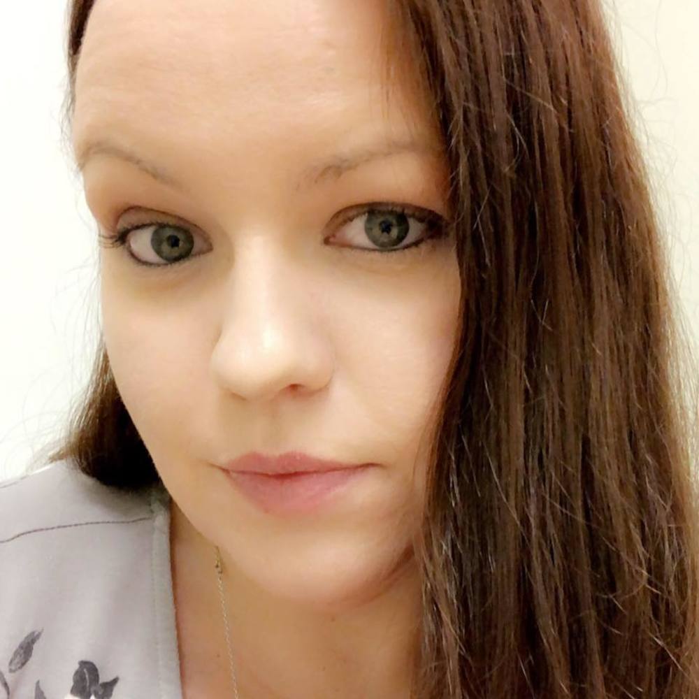 Meet your Posher, Amber - Picture 1 of 1